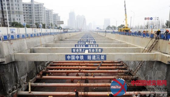 南昌地铁珠江路站基坑8月封顶 12月底完成施工