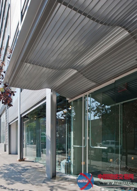 纽约金属百叶窗住宅楼 坂茂设计