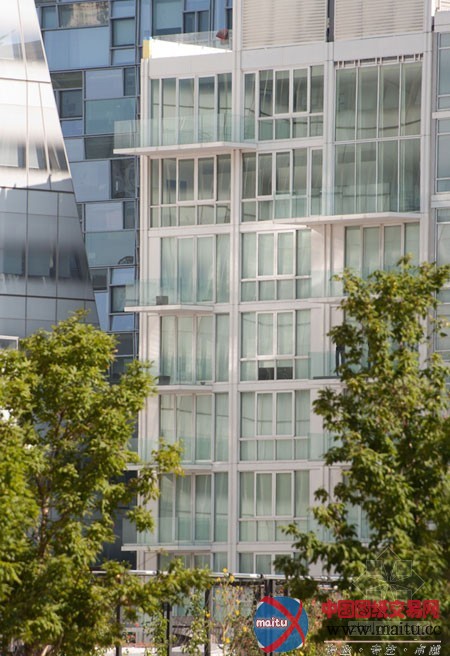 纽约金属百叶窗住宅楼 坂茂设计