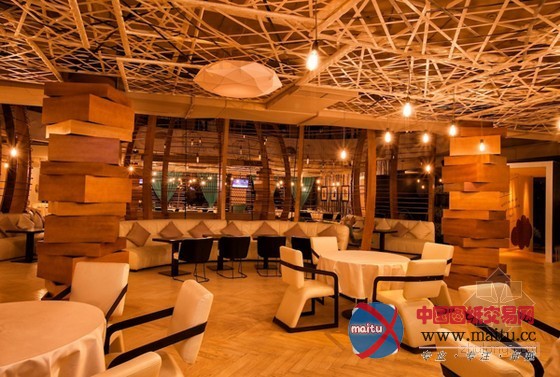 设计巧妙!阿拉木图Judosun餐厅设计