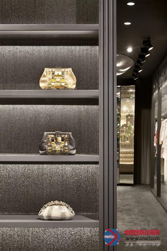 Galeries Lafayette老佛爷百货品牌商店设计