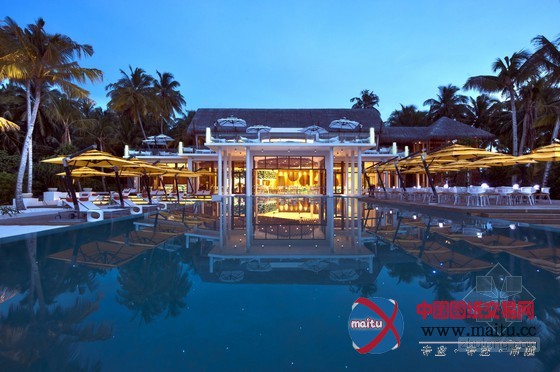 马尔代夫尼亚玛度假酒店设计 奢华美景完美呈现